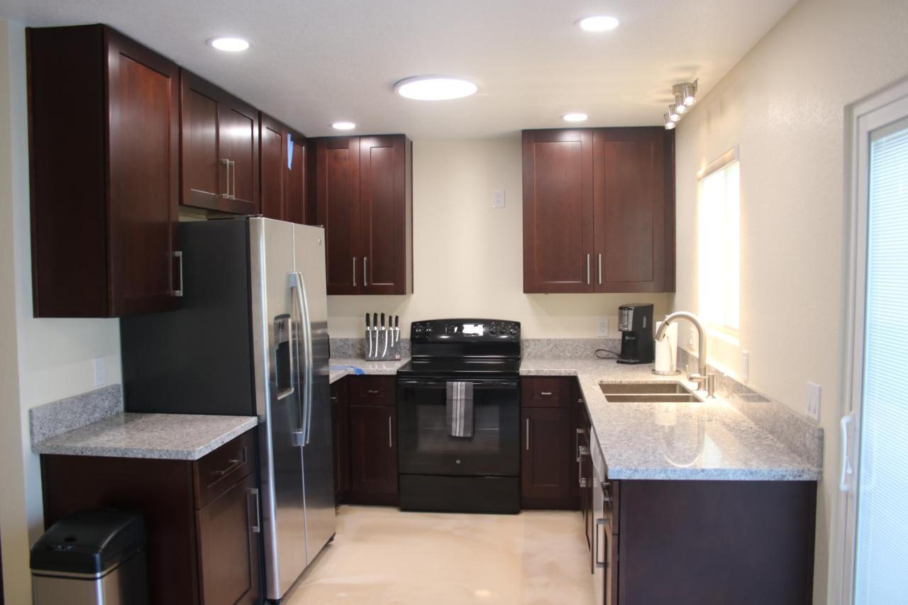 Вилла Newly Remodeled Family Friendly 3B/2B House Хендерсон Экстерьер фото